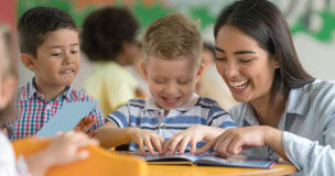 Grado en Maestro en Educación Infantil (Grupo Bilingüe)