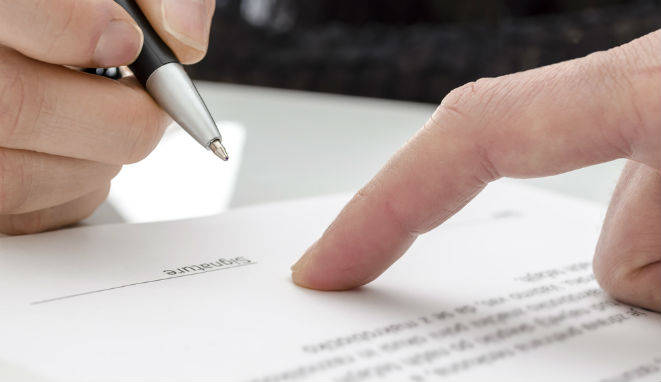 foto-procurador-firma-derecho-unir