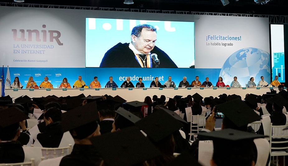 rector-guayaquil-2
