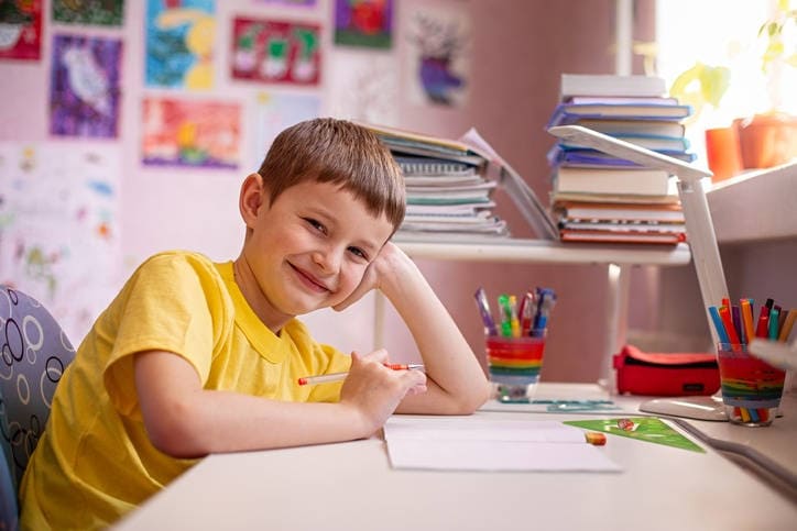 Niño sonriendo