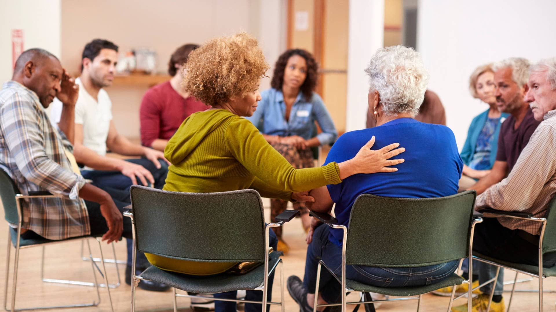 Las actividades para trabajar las emociones en adultos se realizan de forma individual o en grupo