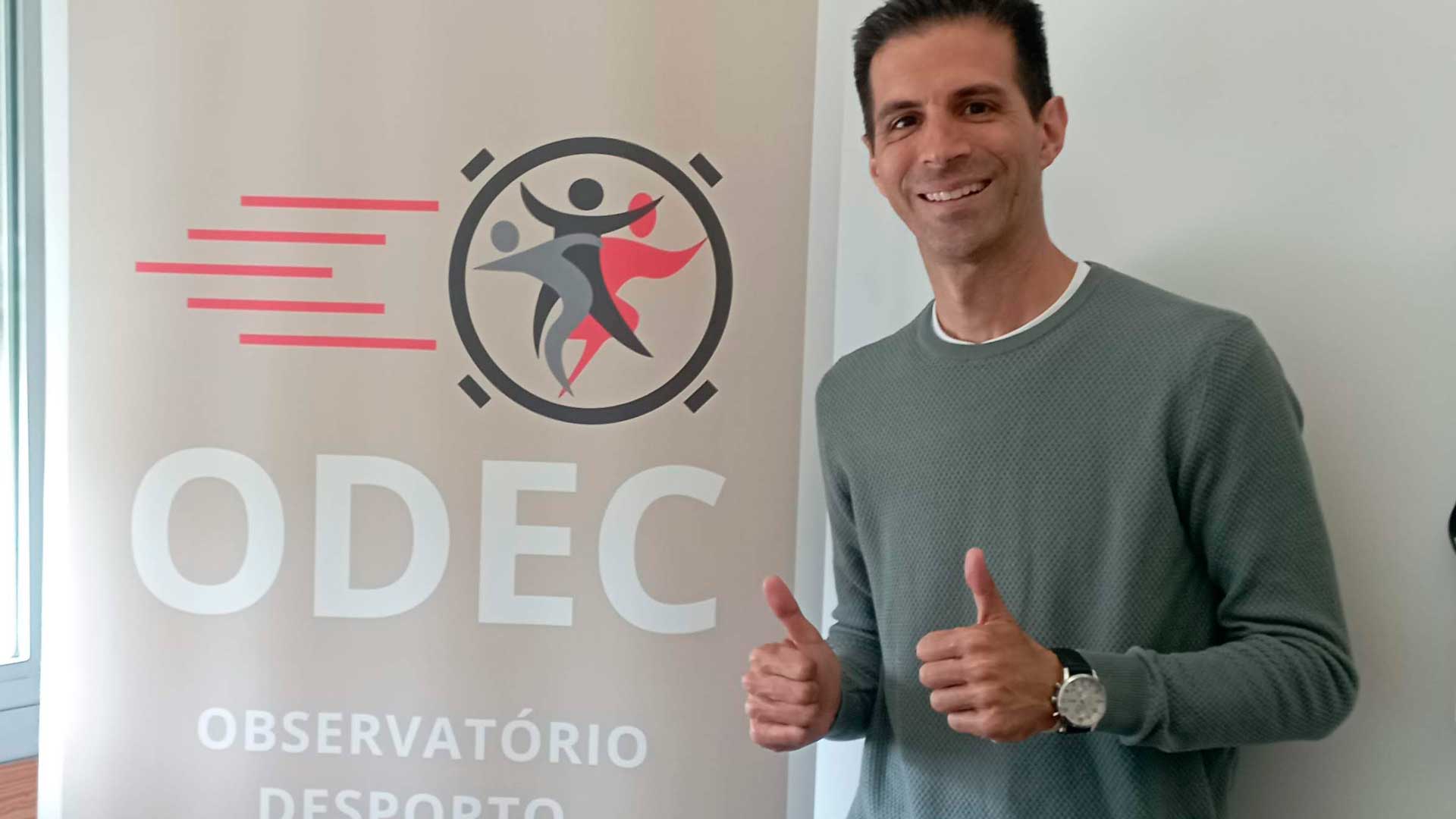 el docente de UNIR Federico Salvador Pérez, durante su estancia en la Universidad de Porto (Portugal).