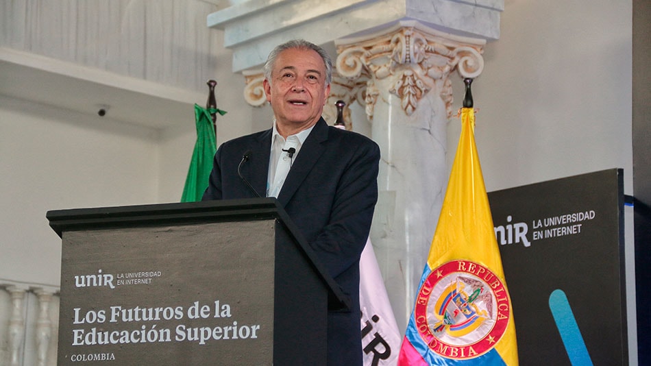 General (RA) Óscar Naranjo, presidente del Consejo Social de UNIR en Colombia.