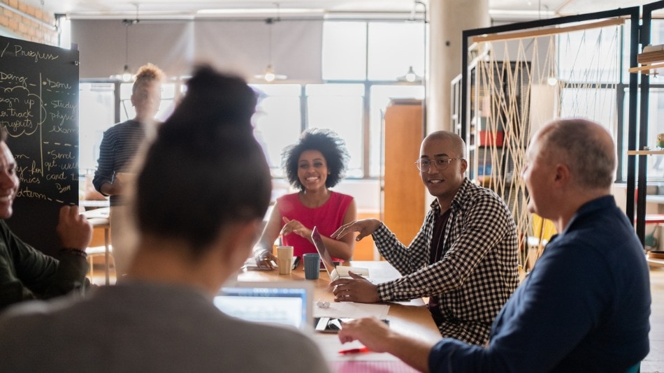 Reunión de negocios en el trabajo