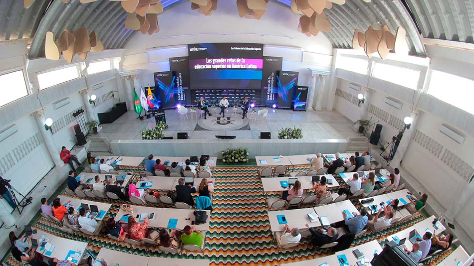 Hasta el momento se han realizado tres ediciones del Congreso: Guayaquil (2020), Lima (2022) y Barranquilla (2023).