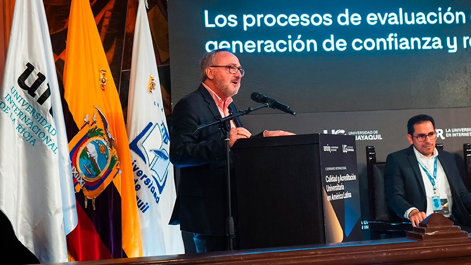 Manuel Herrera, director académico de Relaciones Internacionales de UNIR.