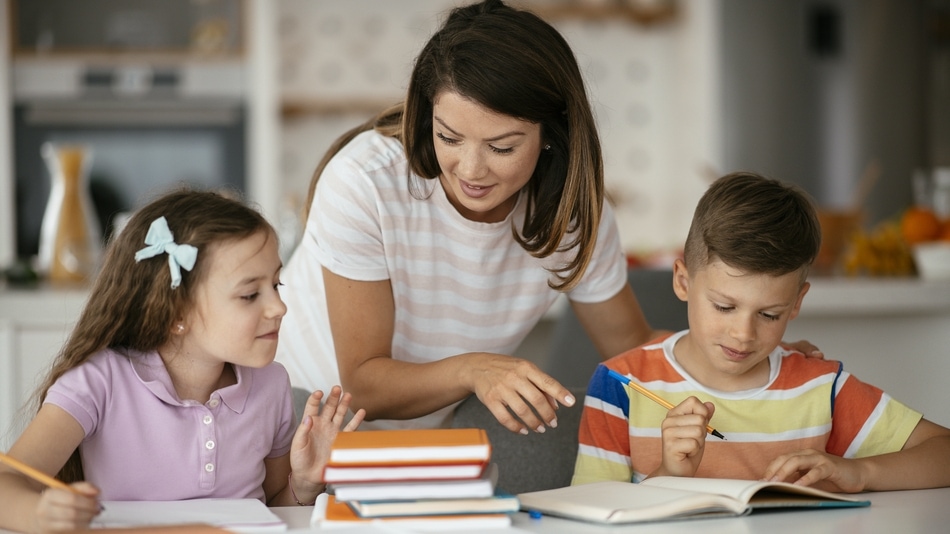 El Servicio de Atención a Familias (SAF) de Emooti busca acercar la formación y las terapias psicológicas a los centros educativos.