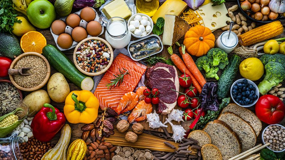 La mejor alimentación para estudiar de manera eficaz es llevar una dieta balanceada