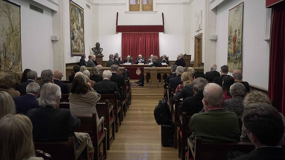 El acto se celebró en la Real Academia de Ciencias Políticas y Morales en Madrid.
