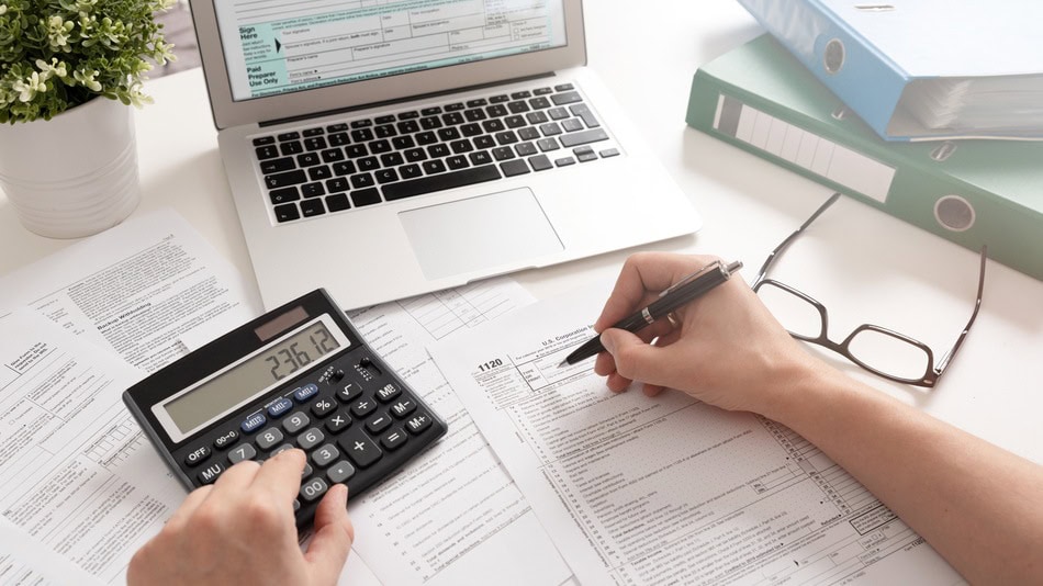 Una de las principales obligaciones fiscales de una empresa en España es el impuesto del IAE