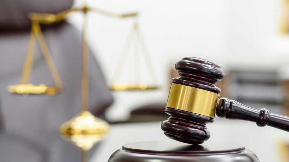 El abogado procesal puede represar a un cliente durante el proceso judicial