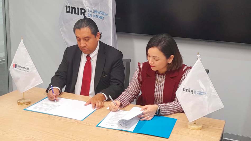 Repsol y las tres instituciones académicas de Proeduca firmaron el acuerdo en Lima.