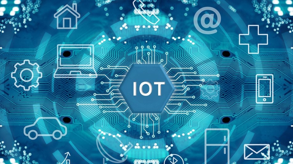 El funcionamiento del Internet of Things —y, con ello, la arquitectura IoT— se basa en una serie de componentes y tecnologías que permiten la interconexión de dispositivos físicos a través de internet