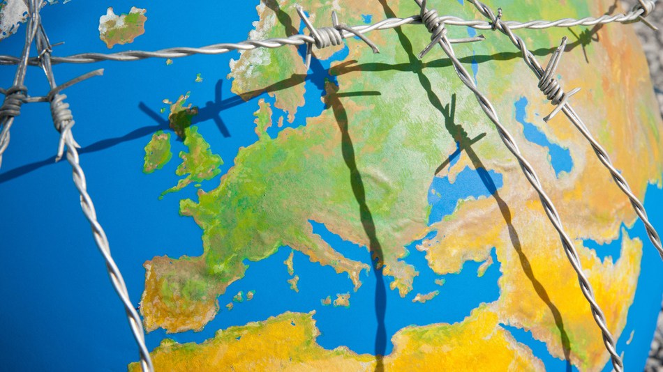 Si bien existe una diferencia entre asilo y protección subsidiaria, ambas son la base que conforma la protección internacional que España ofrece a los ciudadanos extranjeros