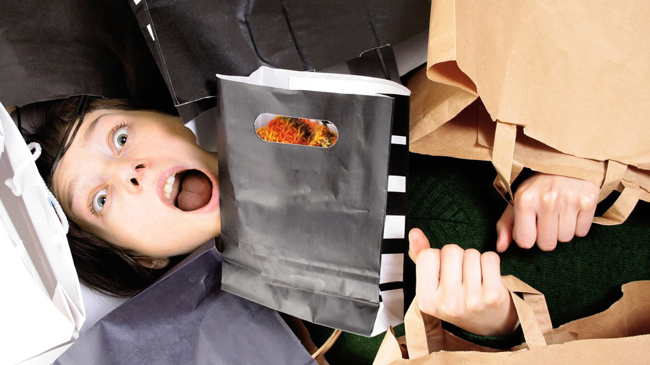 Ante la falta de control sobre tus propios comportamientos, si crees que es oniomanía lo que te ocurre, lo mejor es acudir a un profesional de salud mental para abordar tu caso