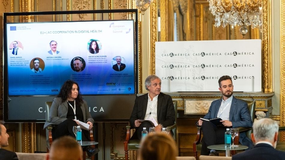 Ana María Núñez Rubines; Antonio Cimorra; Diego San José Saras.