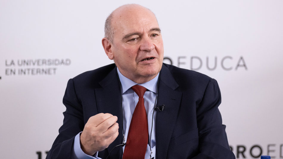 Limitaciones Universidades Públicas UNIR