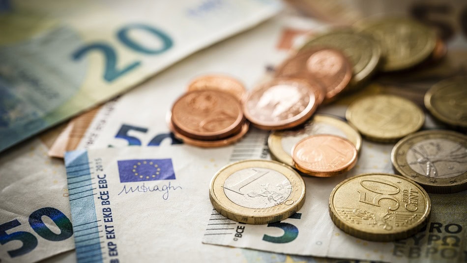 Un tipo de ayuda humanitaria es la asistencia en efectivo