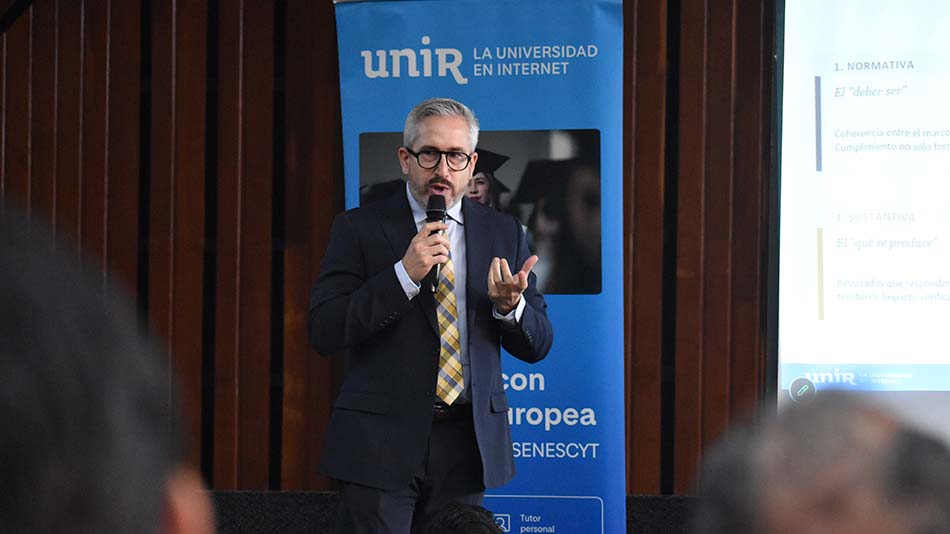 Daniel Barragán, especialista en administración pública y docente de UNIR.