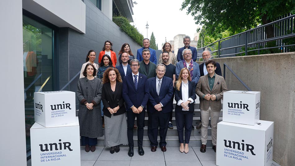 Foto de familia de los Reconocimientos Culturales 2026.