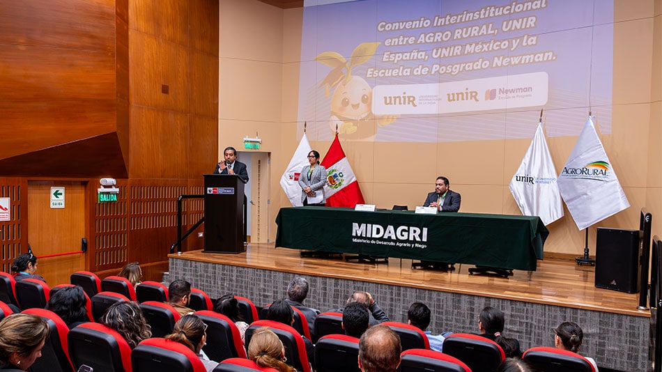 El evento se desarrolló en el auditorio del Ministerio de Desarrollo Agrario y Riego – MIDAGRI.