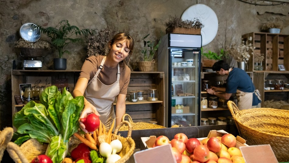 El consumo responsable consiste en integrar criterios éticos, sociales y ambientales en nuestras decisiones de compra