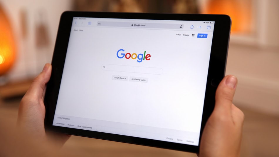 Google Tag Manager es una herramienta digital que permite gestionar y activar etiquetas para medir las interacciones del usuario con precisión