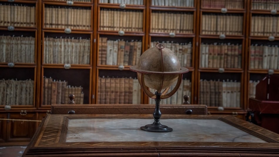 Los documentos, datos y cualquier tipo de información analógica organizada en ficheros electrónicos constituye un archivo digital