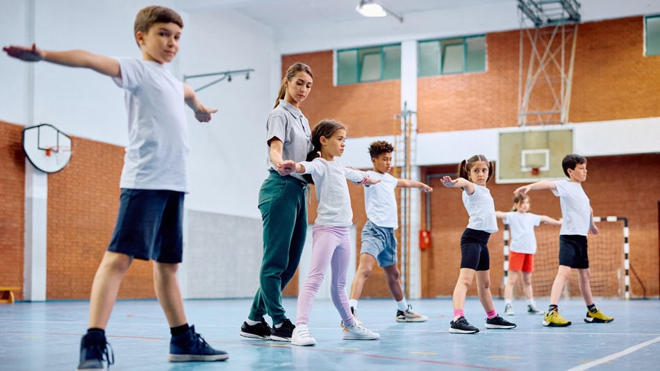 : La asignatura de Educación Física en Primaria busca promover la salud, el bienestar, la inclusión y la cooperación del alumnado