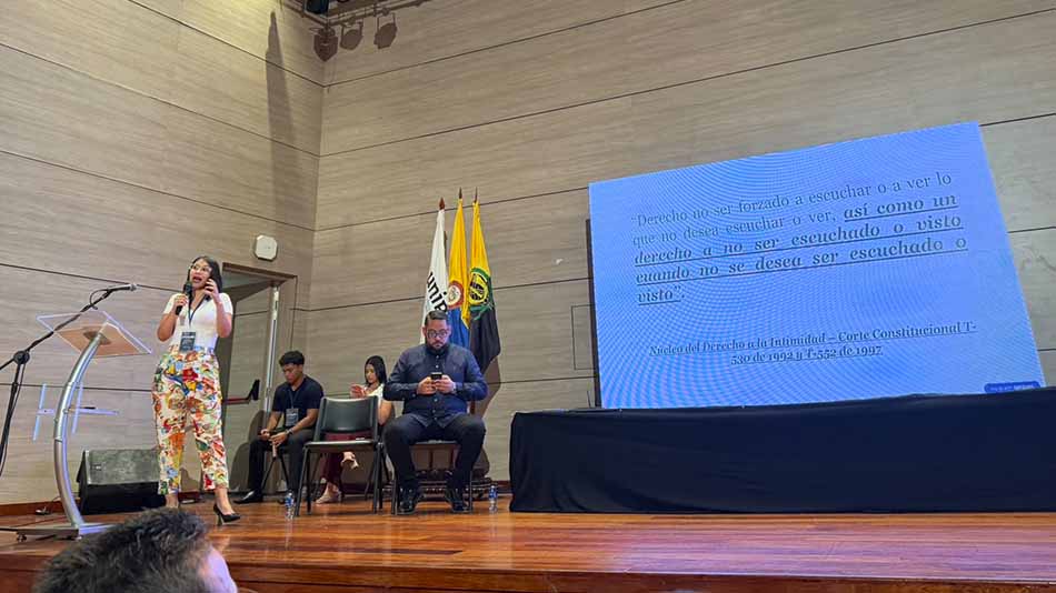 El programa contó de valiosas intervenciones.