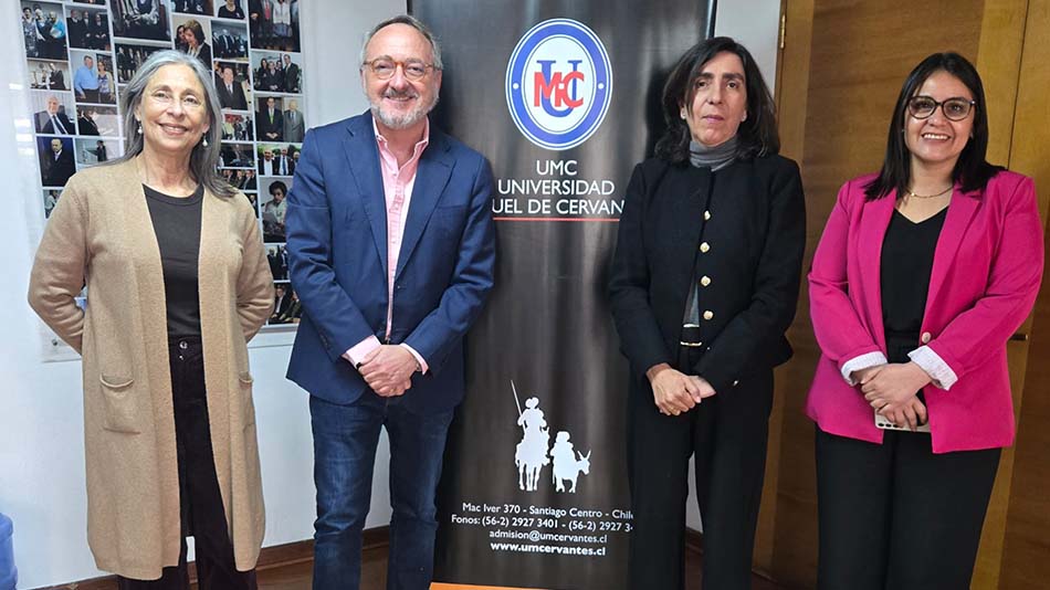 De izquierda a derecha.