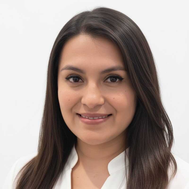 Alba Cristina Vicuña Pilataxi