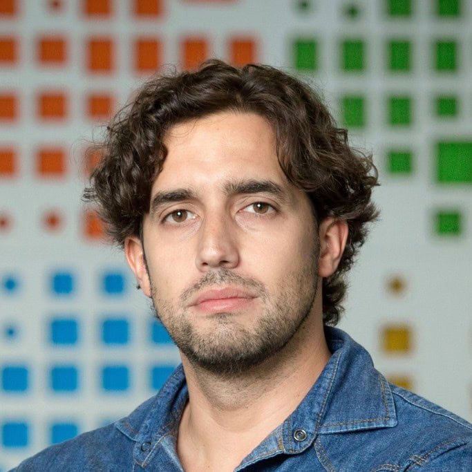 Alberto Molina Pérez, Experto Asociado