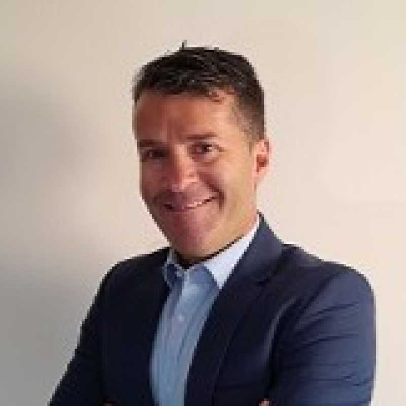 Alejandro López Vidal, Experto Asociado