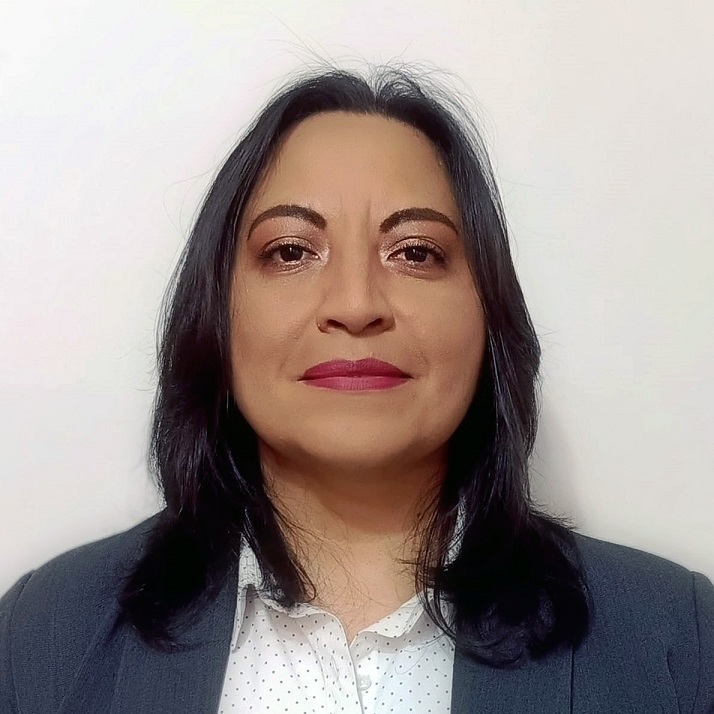 Alicia Tatyana Reyes Mestanza, Experta Asociada