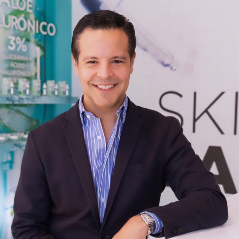 Aristides Figuera del Rosal, Experto asociado