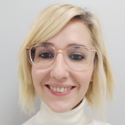 Beatriz Puente Vázquez, Experta Asociada