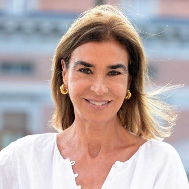 Carmen Posadas Mañe