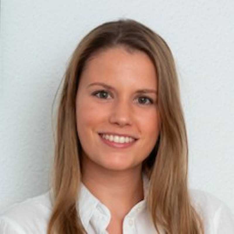 Cecilia Lena Díaz, Experta Asociada