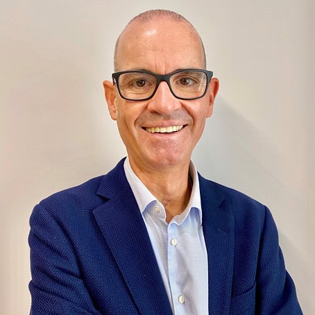 Clemente Huguet Abío, Experto Asociado