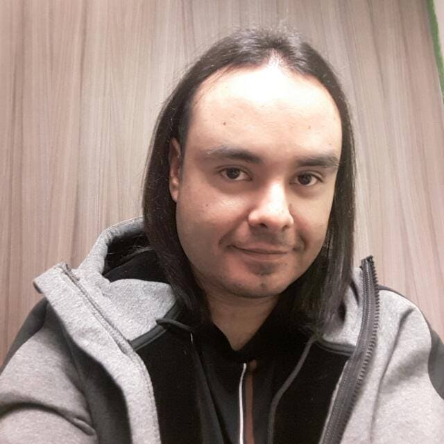 Daniel Echeverri, Experto Asociado