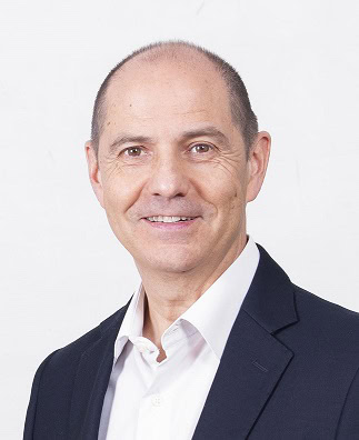 Enrique Parada Torres, Experto Asociado