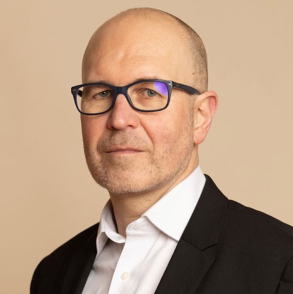 Jorge García Herrero, Experto Asociado