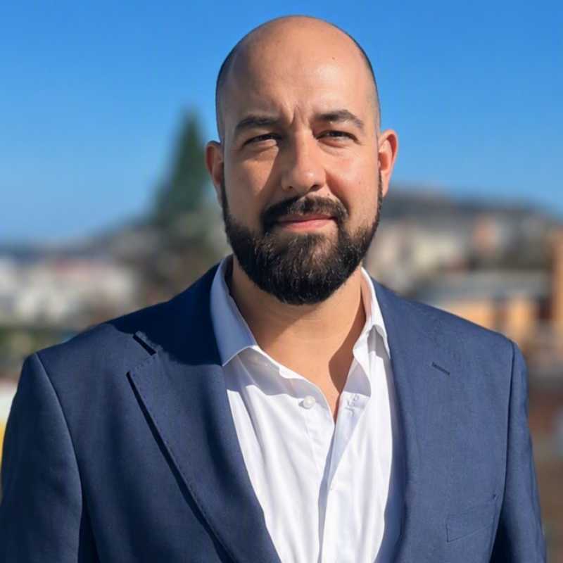 Josué Villada Jiménez, Docente UNIR