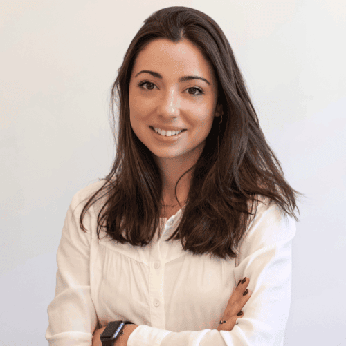 Laura Caparrós Linares, Experta Asociada