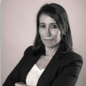 Lorena Varela, Profesora