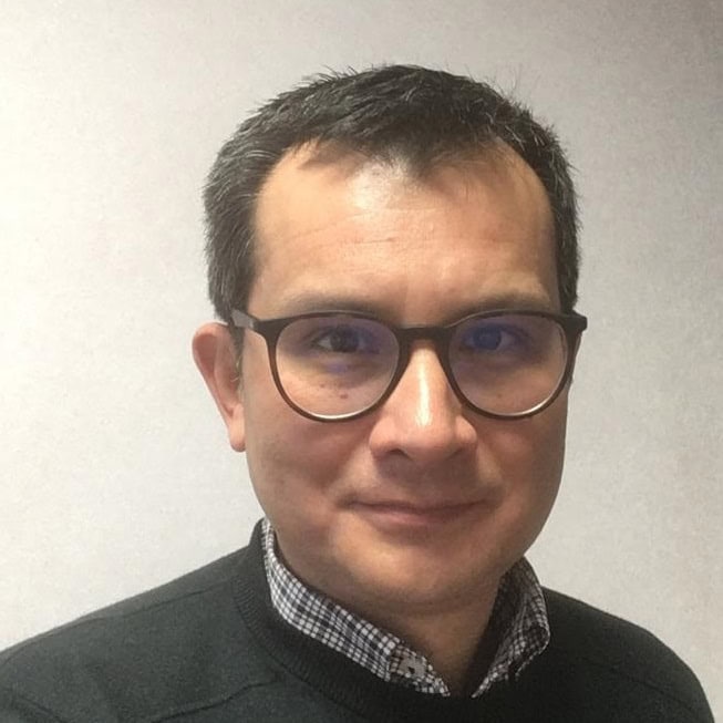 Luis Vivanco Sierralta, Docente UNIR