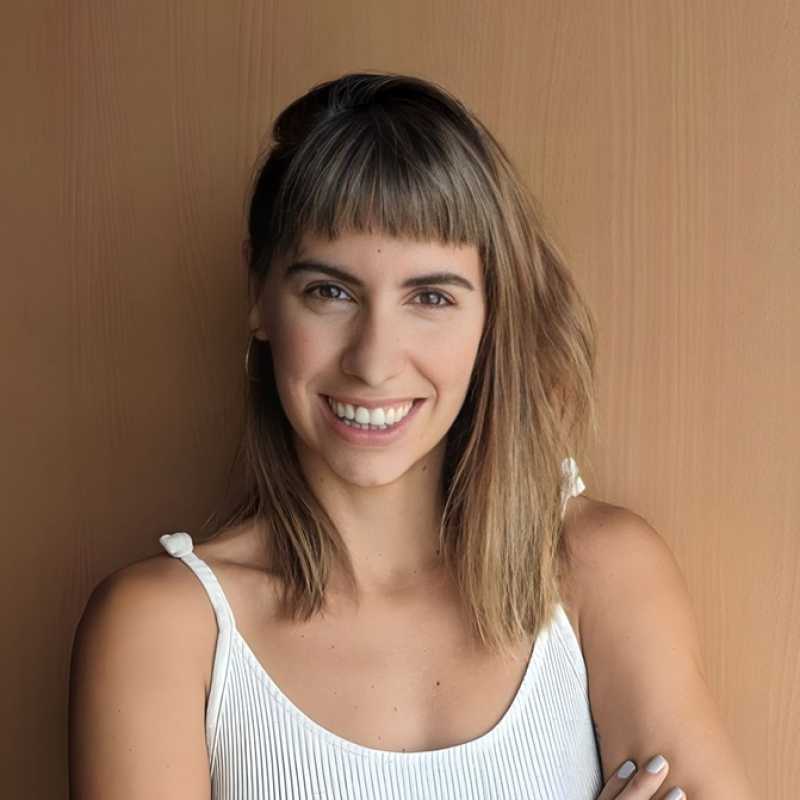 María Clara Báez Morandi, Docente UNIR