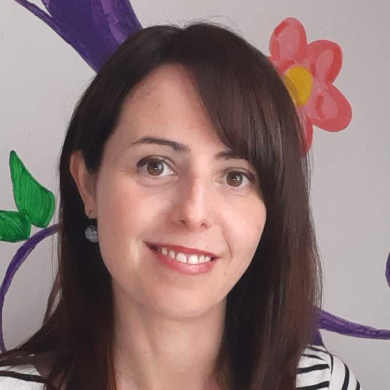 María Cristina Soler García, Experto Asociado