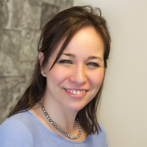 María Pilar Broto Portaspana, Experta asociada